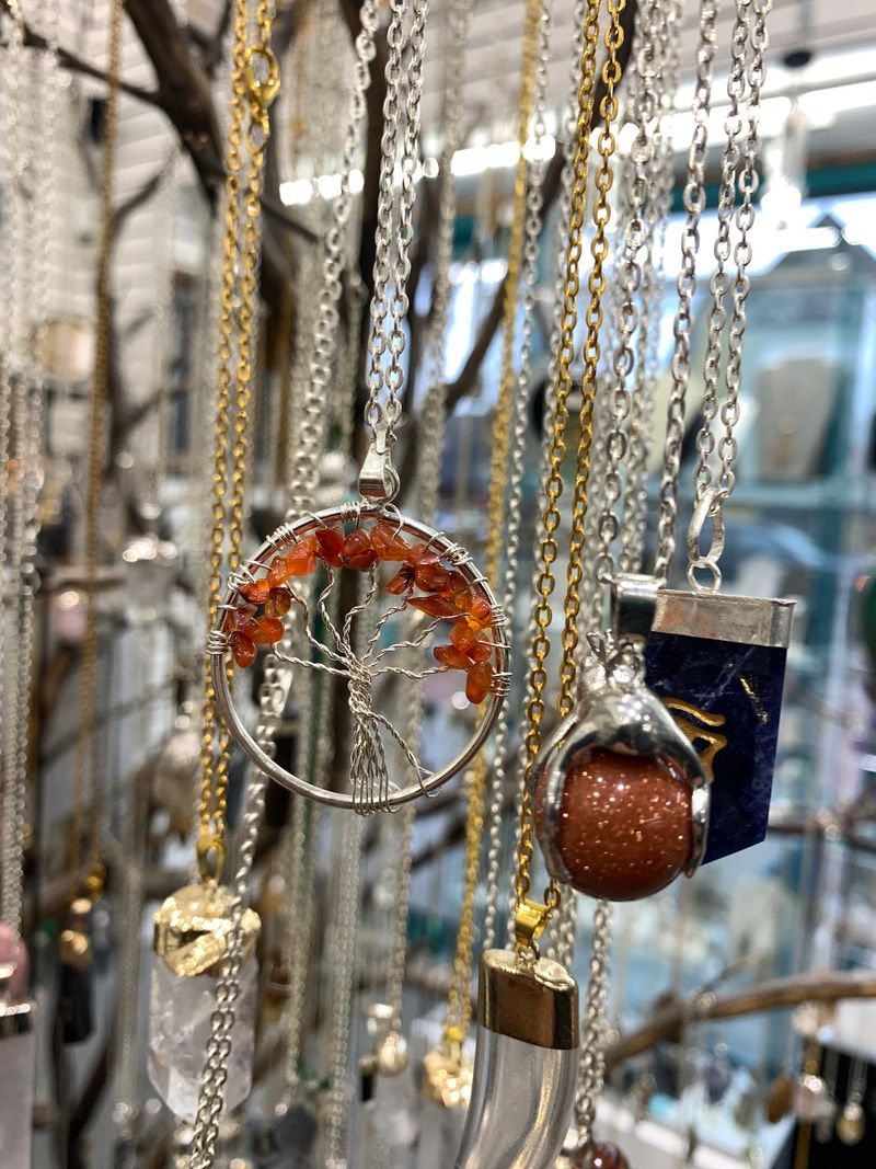 Cutting And Polishing Services Turn Rough Finds Into Keepsakes