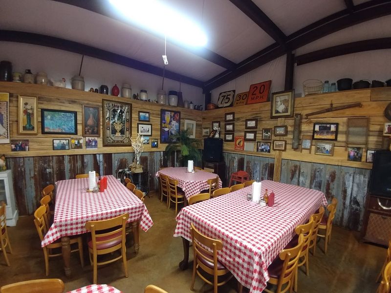 Kountry Kitchen - D'Lo