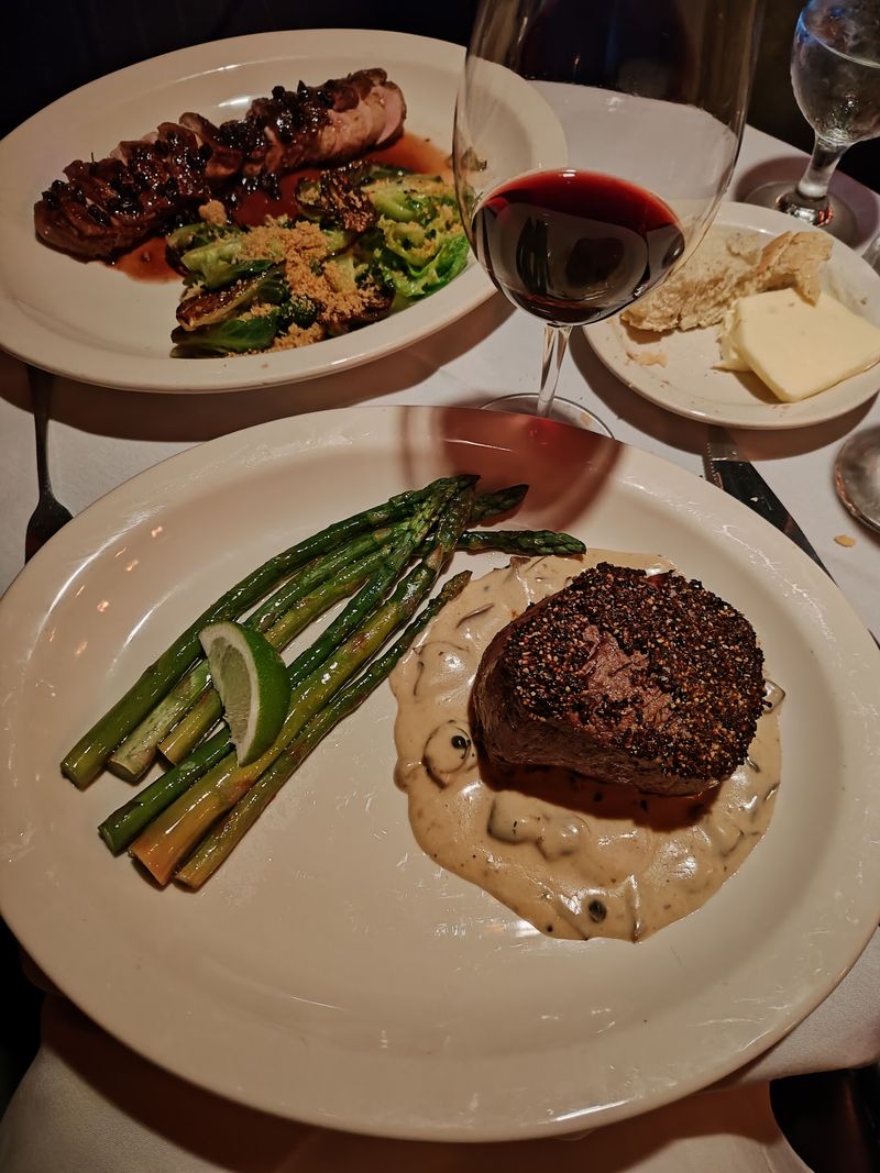 Service That Matches The Quality Of The Food