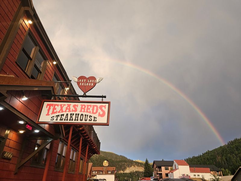 Texas Reds Steakhouse 