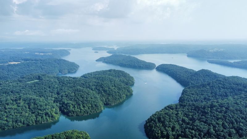 Dale Hollow Lake