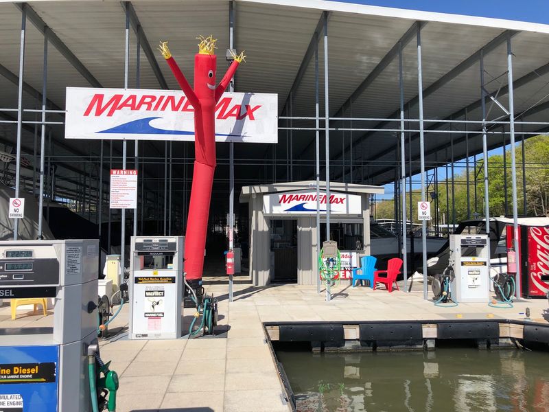 Fuel Dock Stops Without The Guesswork