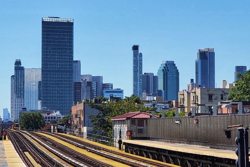 Astoria — Queens