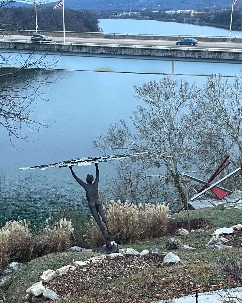 Bluff View Art District And River Gallery Sculpture Garden