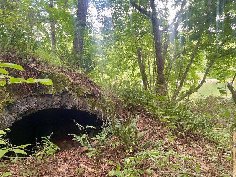 Lone Rock Stockade And Grundy Lakes Coke Ovens, Tracy City