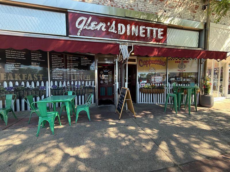 Glen's Dinette