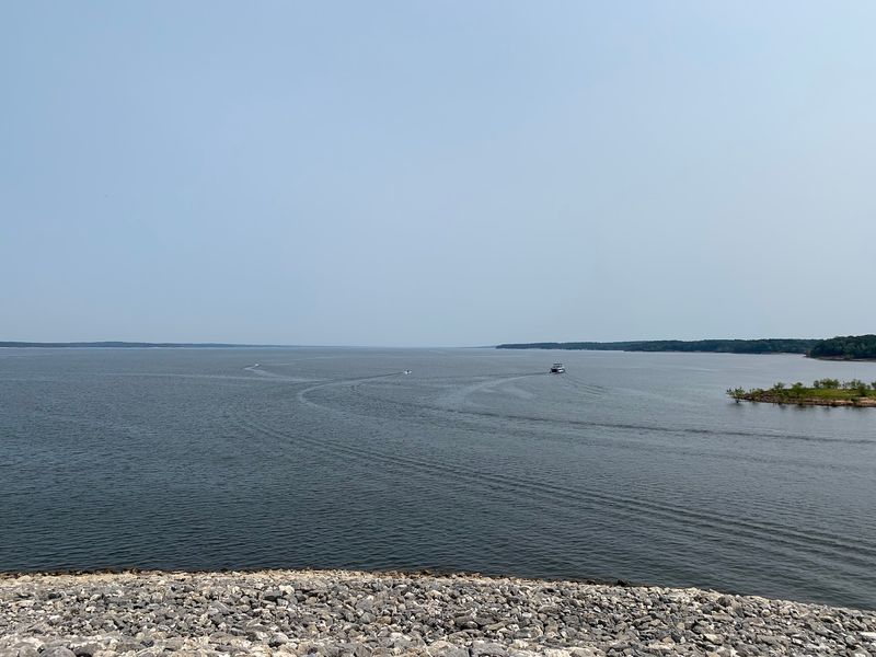 Sardis Lake