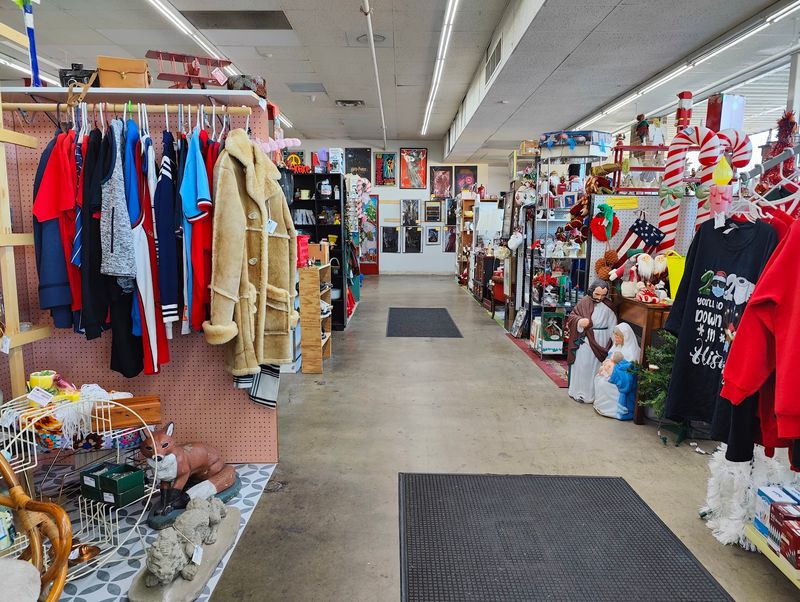 Vintage Clothes Worth The Trip