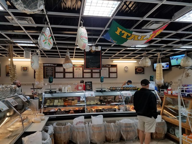 M Pellegrino Importing Co - Central Avenue, Albany