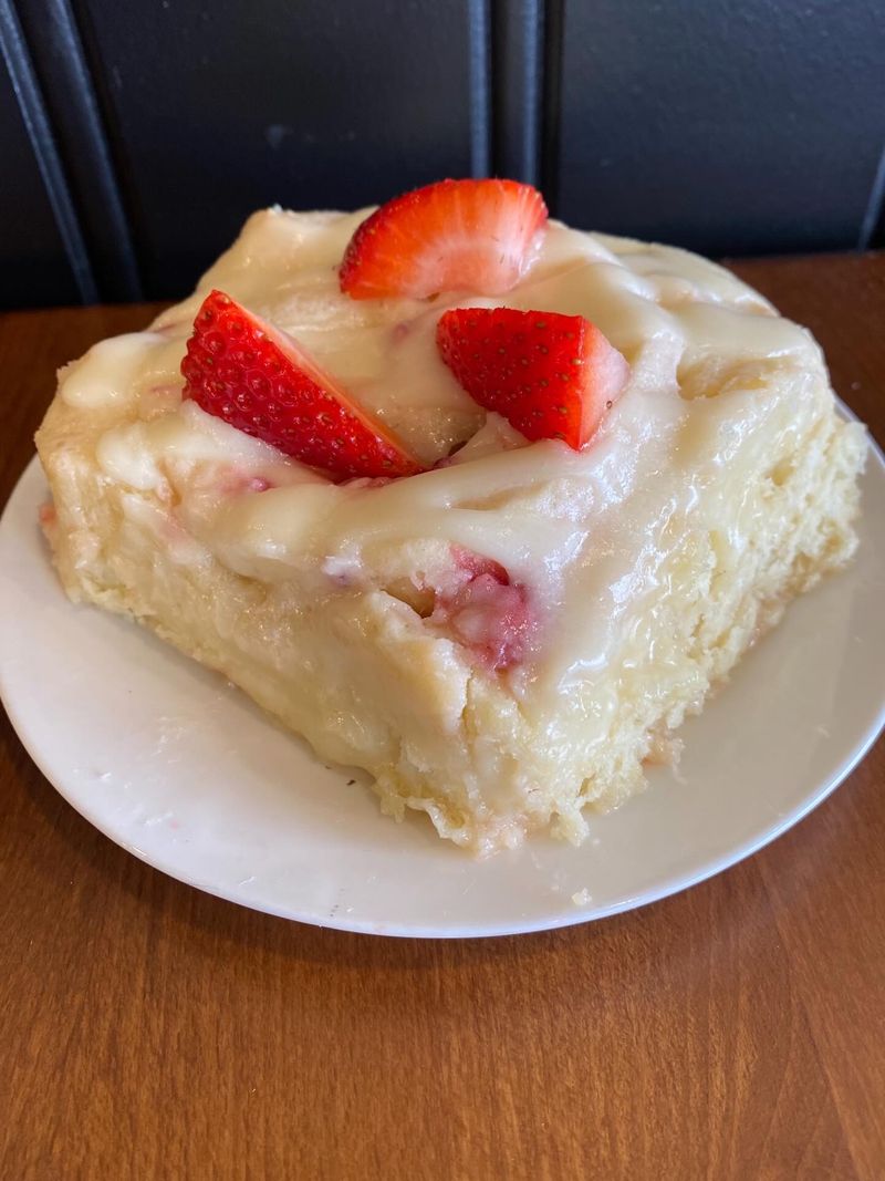 Kaylena Marie's Artisan Bakery + Cafe - Downtown