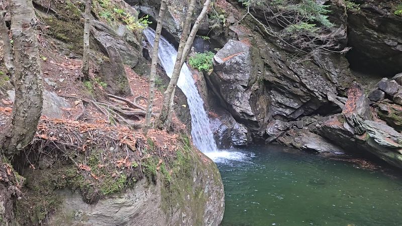 Best Times To Show Up At The Falls