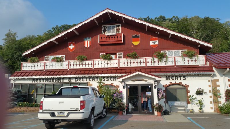 A Chalet In The Pocono Foothills