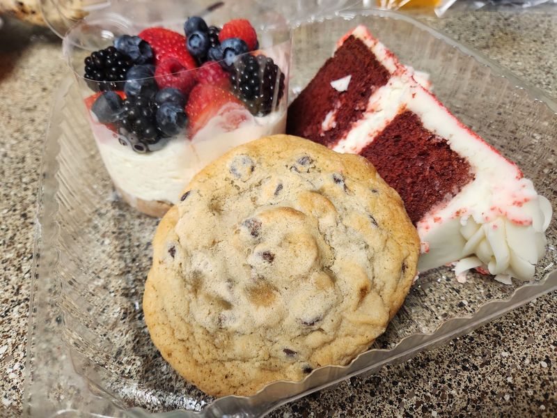 Cheesecake Slices With A Cookie Twist