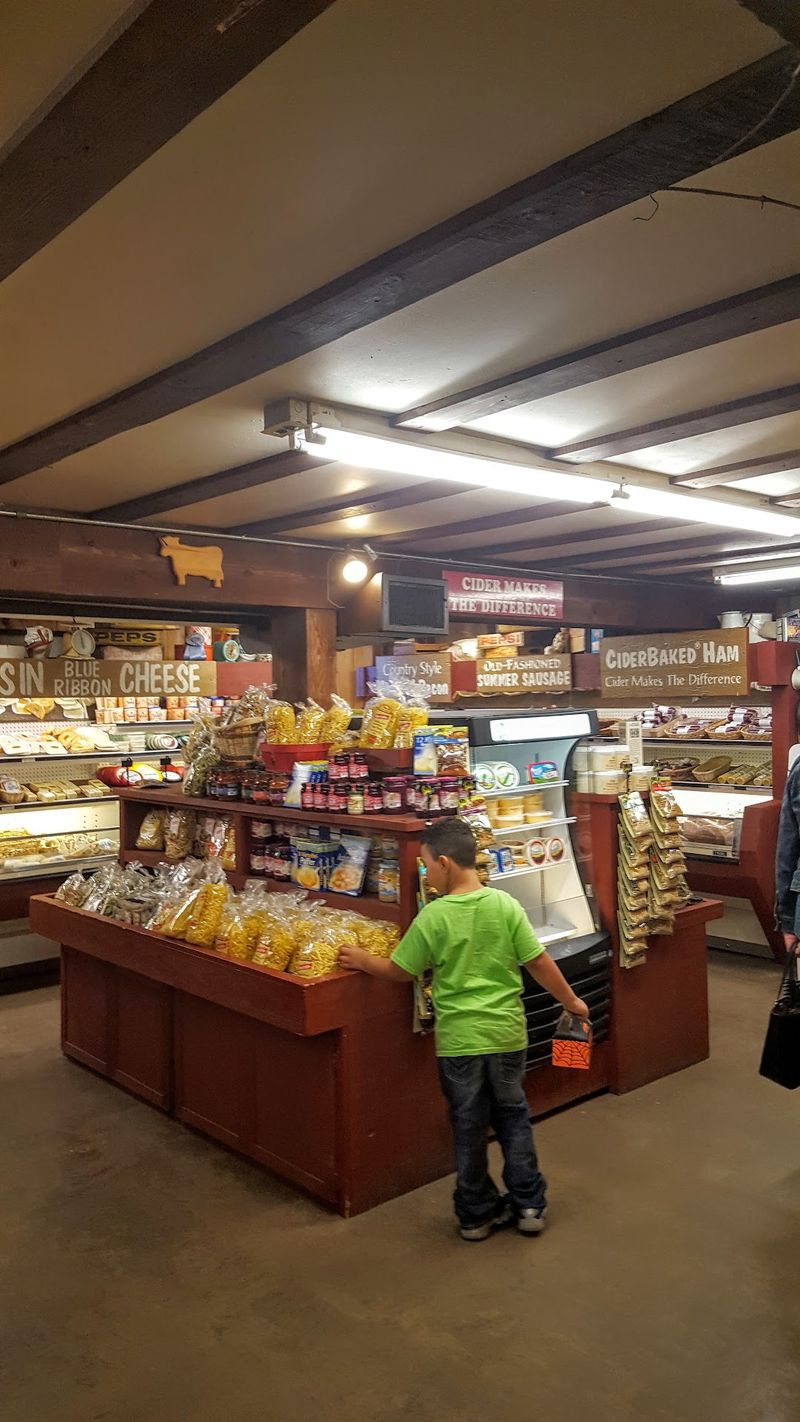 Apple Picking And Seasonal Orchard Activities