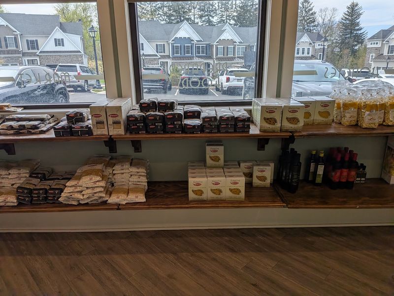 A Pantry Section Worth Browsing While You Wait