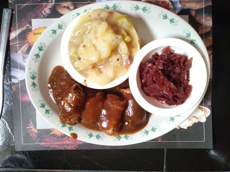 German Plates Made The Old-Fashioned Way