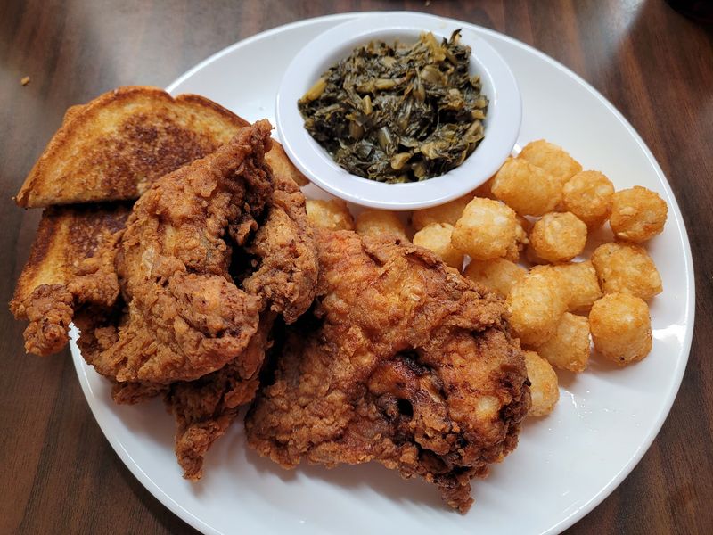 Fried Chicken That Earns Its Reputation