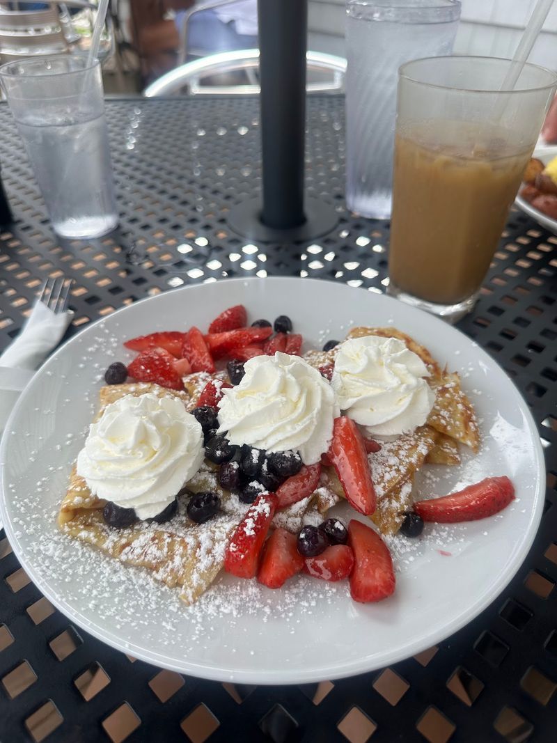 French Toast And Crepes For The Sweet Crowd