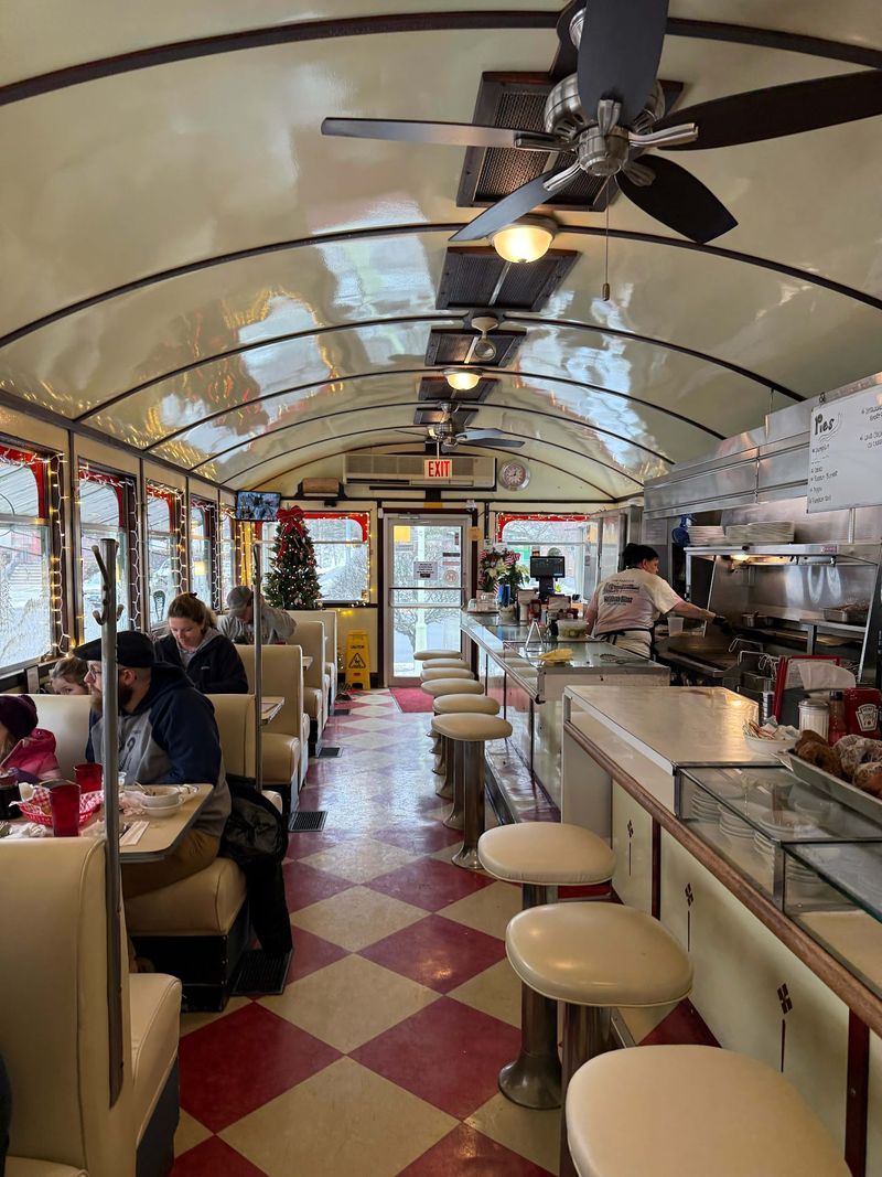 A 1939 Diner Car That Never Moved An Inch