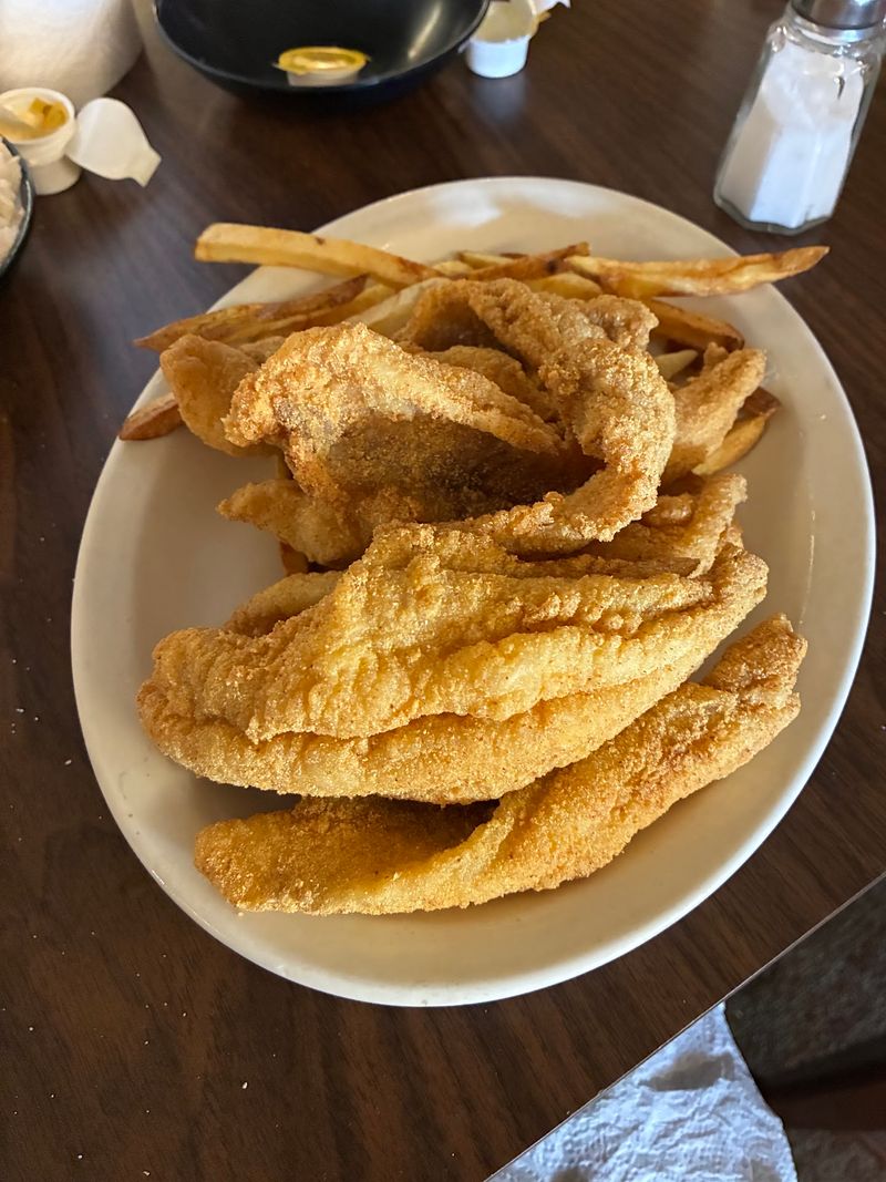 The Fried Catfish Everyone Drives For