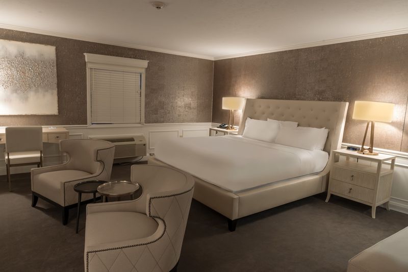 Rooms Built For Lounging