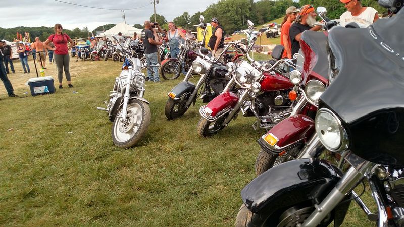 Car Shows, Vendor Booths, Workshops, And Art Between Sets