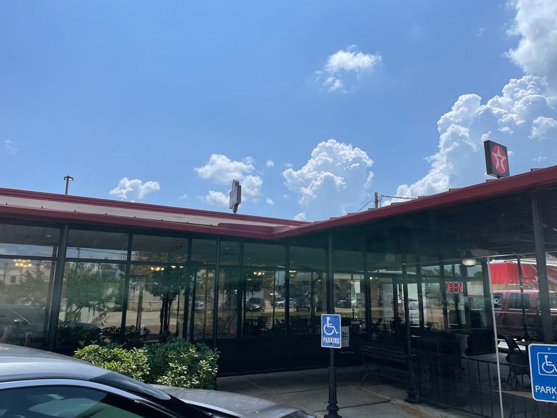 Fast Friendly Service Experience