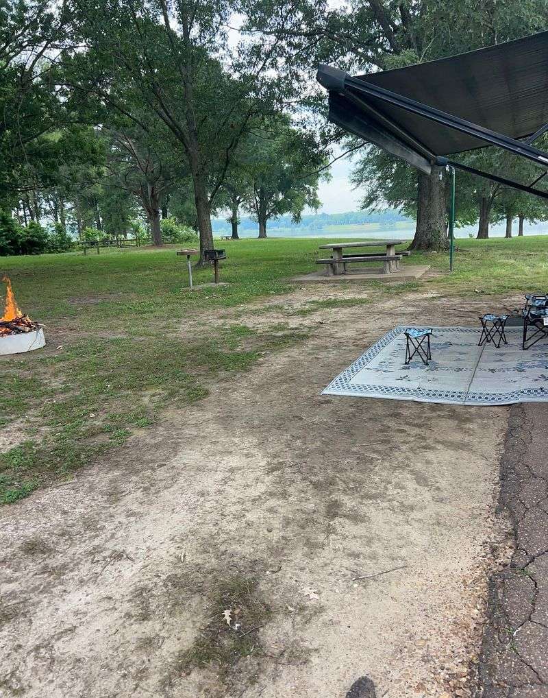 Oak Grove COE Campground