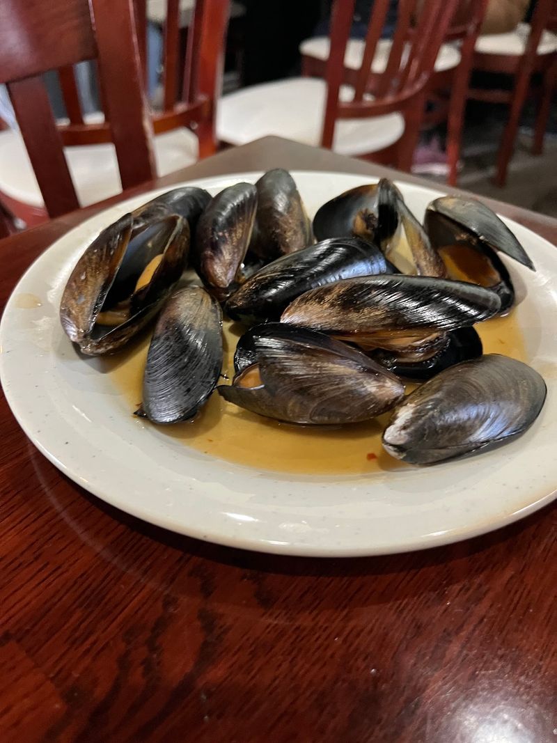 Why Seafood Fans Have Plenty Of Choices Here