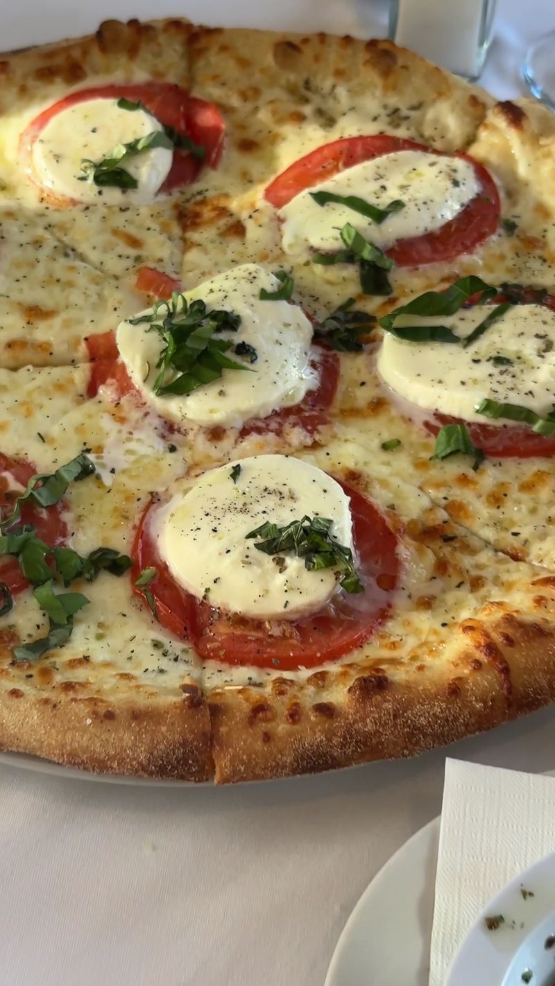 Thin-Crust Pizza Worth Sharing