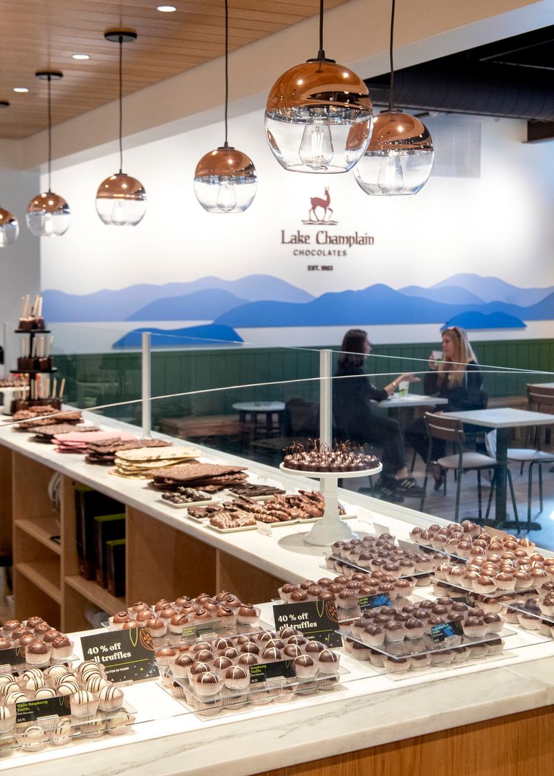Interactive Chocolate Tasting Sessions