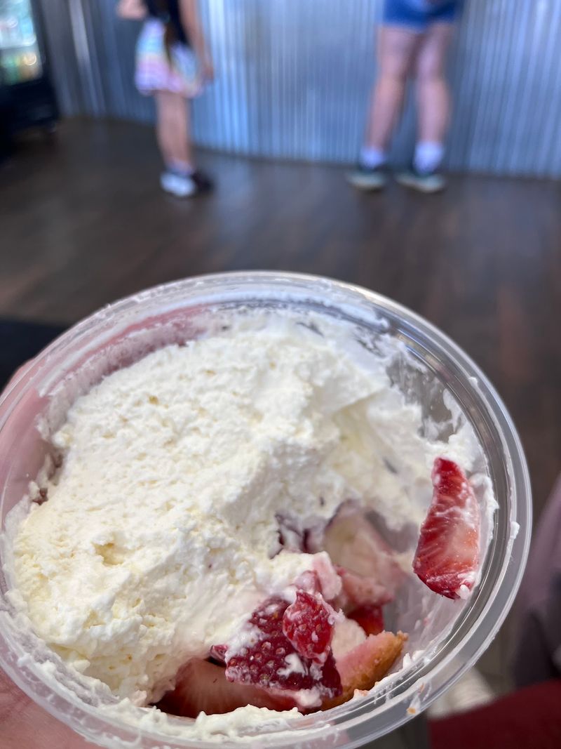 Desserts And Gunther's Ice Cream For The Sweet Finish