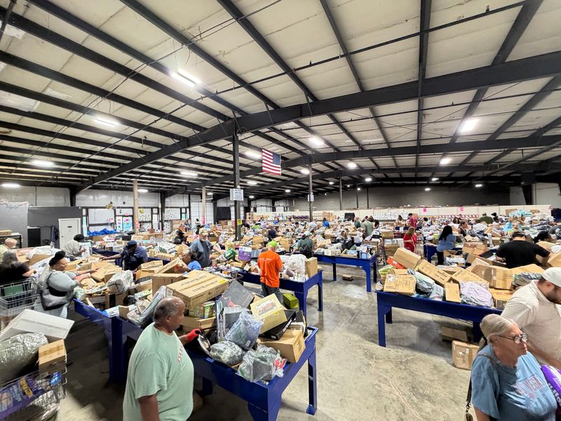 Tips For Navigating Large Warehouse Stores