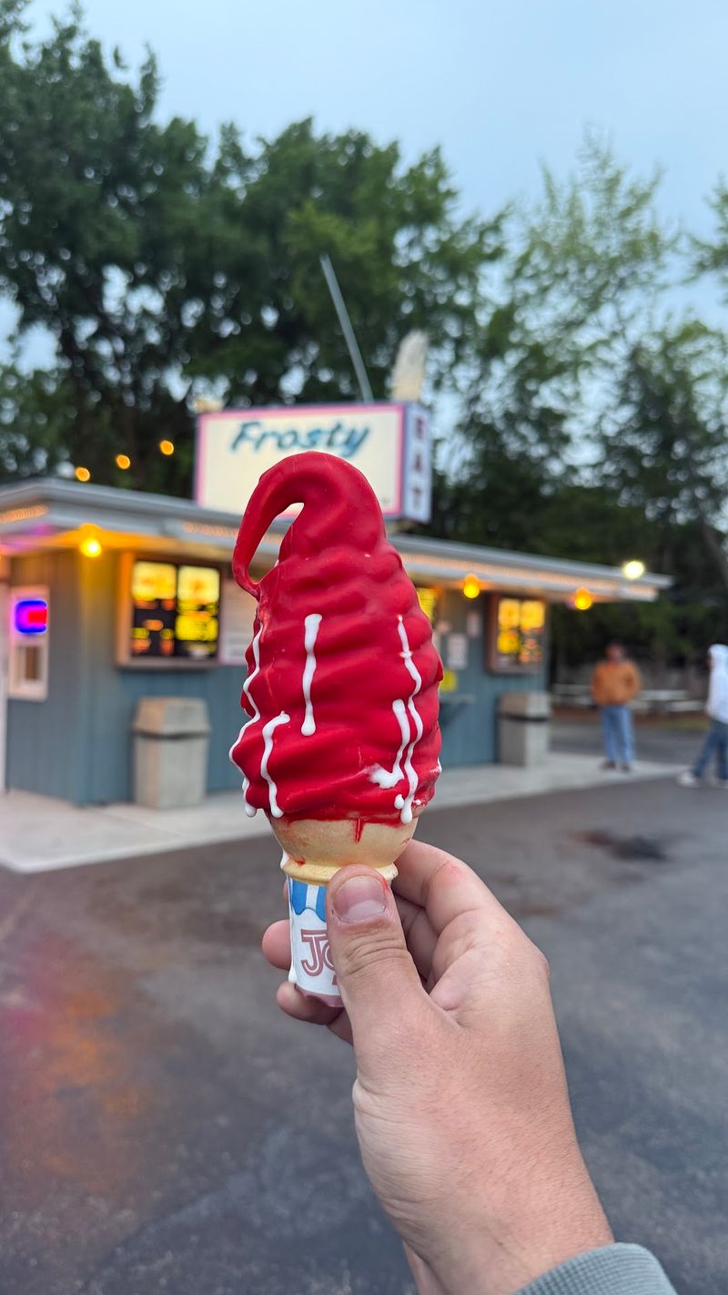 Deprey's Frosty Tip - Luxemburg, WI