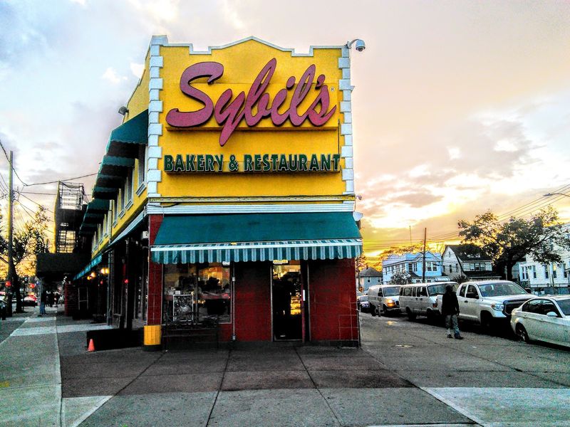 Sybil's - South Richmond Hill, Queens