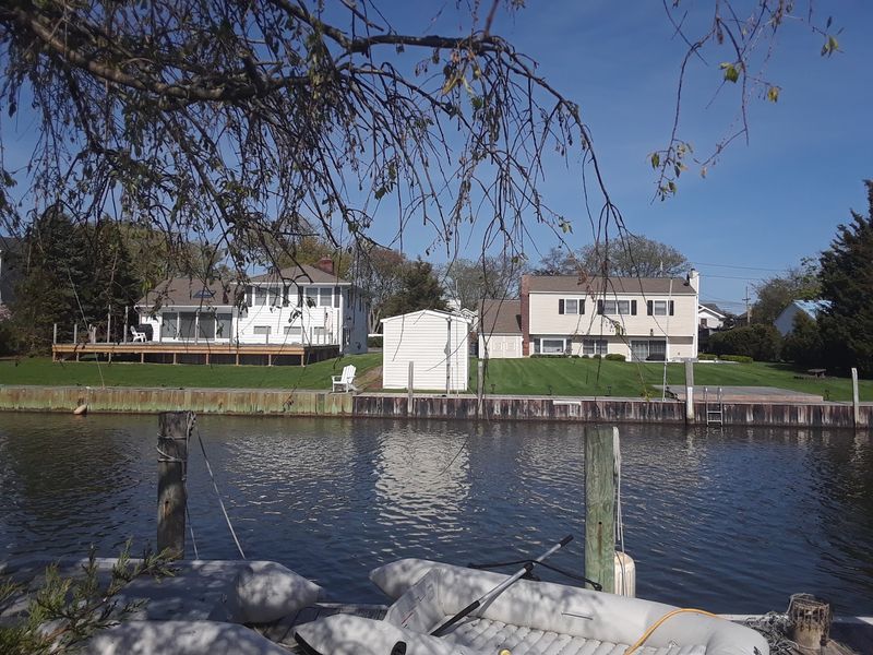 Babylon - Argyle Lake In Four Minutes Flat
