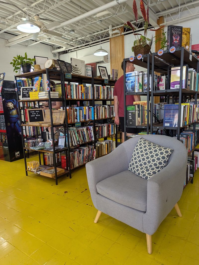 That's Novel Books, Charlotte