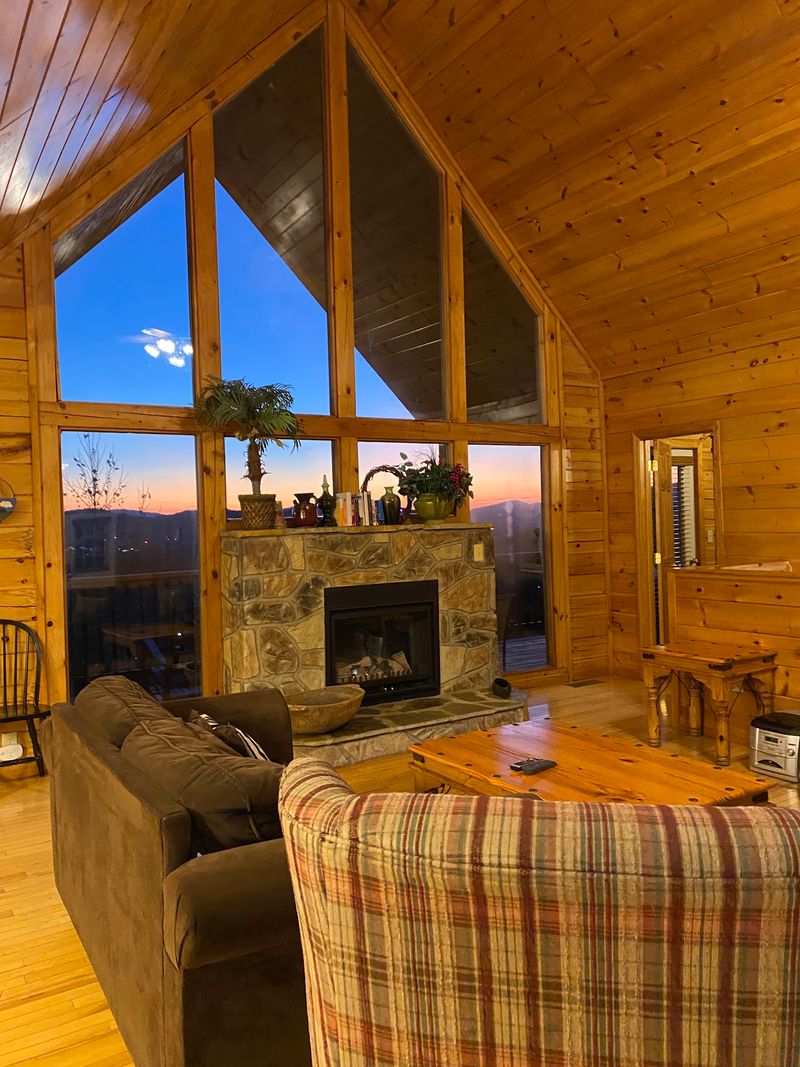 Peaceful View Cabin, Sevierville
