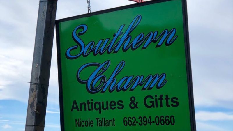 Southern Charm Antiques And Gifts