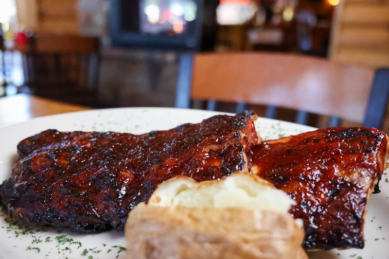 BBQ Ribs That Draw Just As Much Attention
