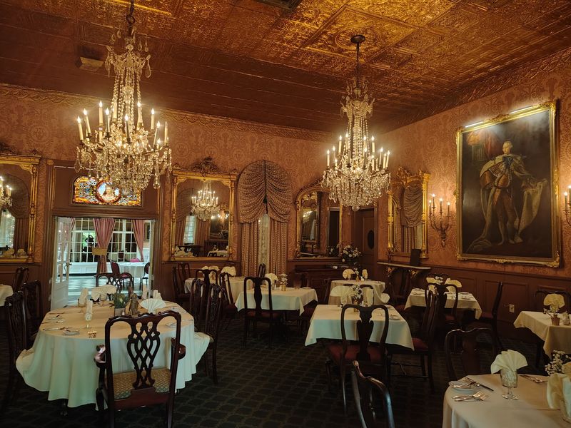 Double Eagle Restaurant 