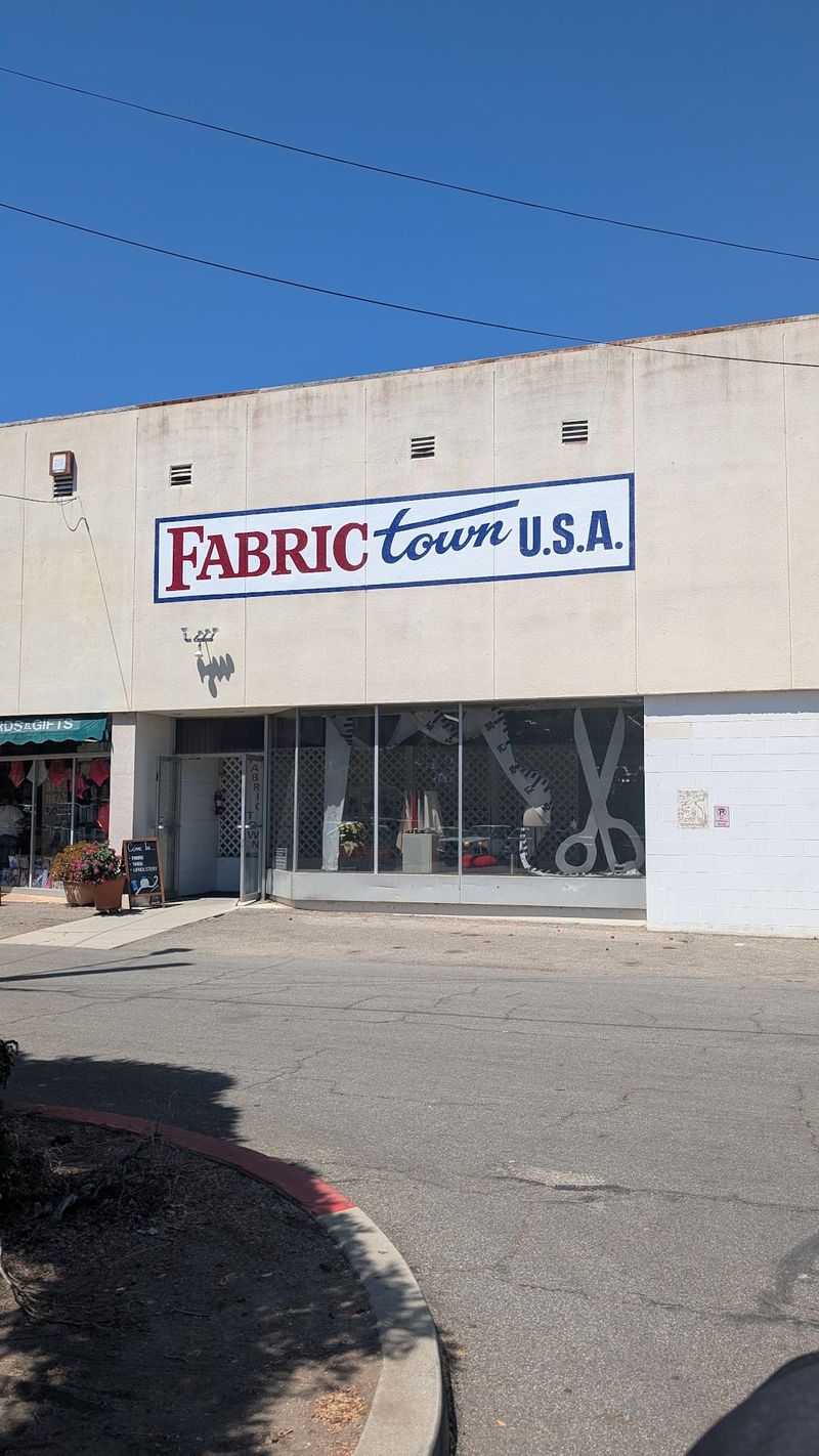 Fabric Town USA, Ventura