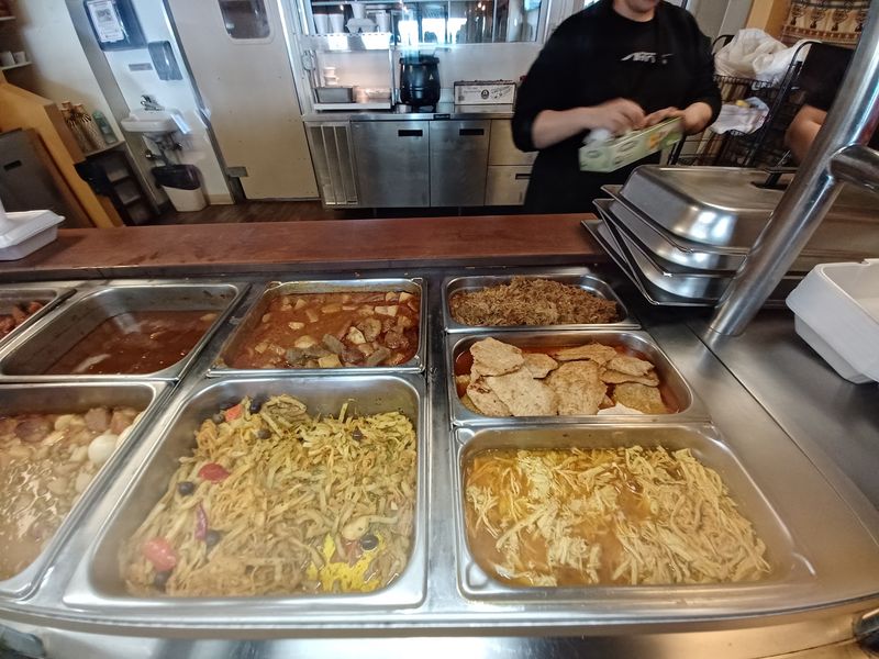 Avo's Feast, Fall River