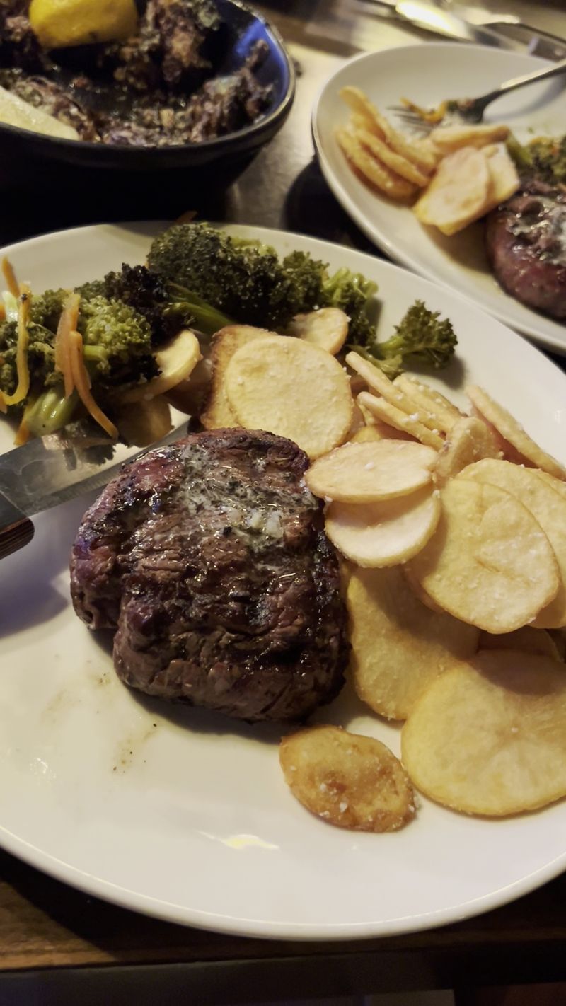 Steaks, Schnitzel, And Comfort Plates Worth Ordering