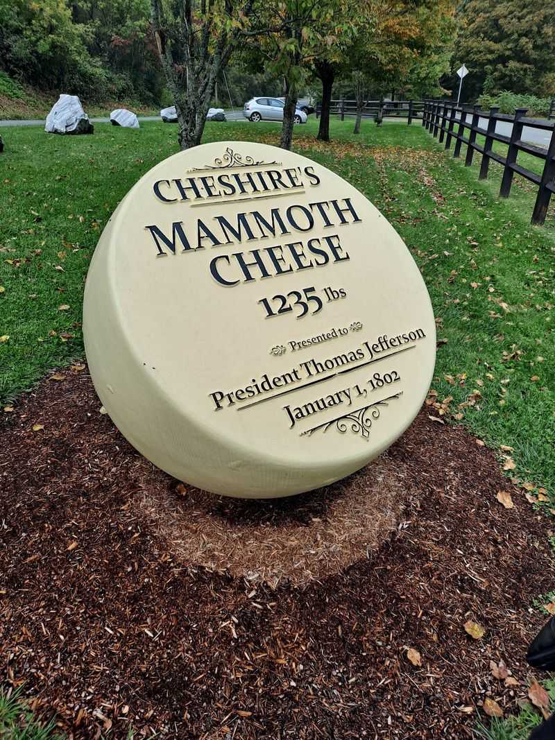 The Legendary Mammoth Cheese Tale