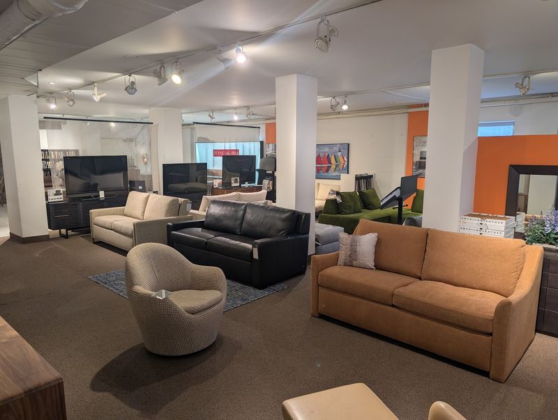 Floor Models Where The Real Bargains Hide