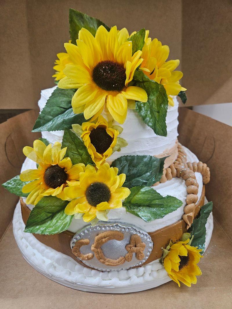 Custom Cakes Built Around Your Idea