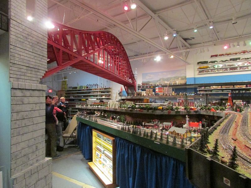Volunteers Who Actually Want To Talk Trains With You