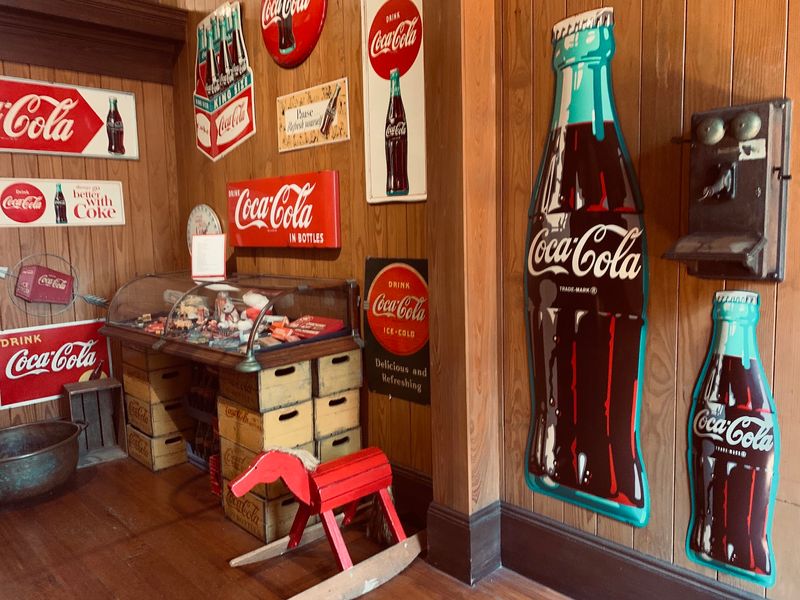 Biedenharn Candy Company And Coca-Cola Museum