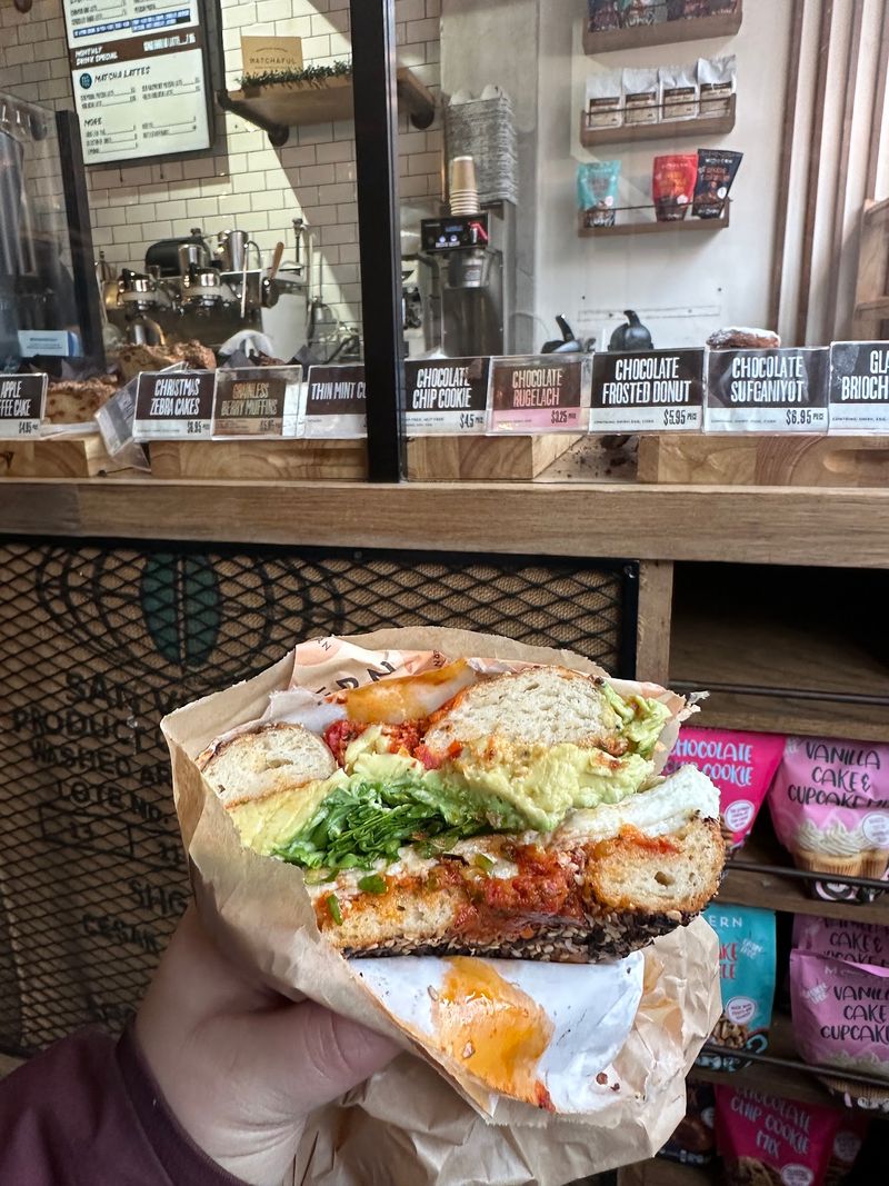 Kettle-Boiled Bagels That Actually Chew Right
